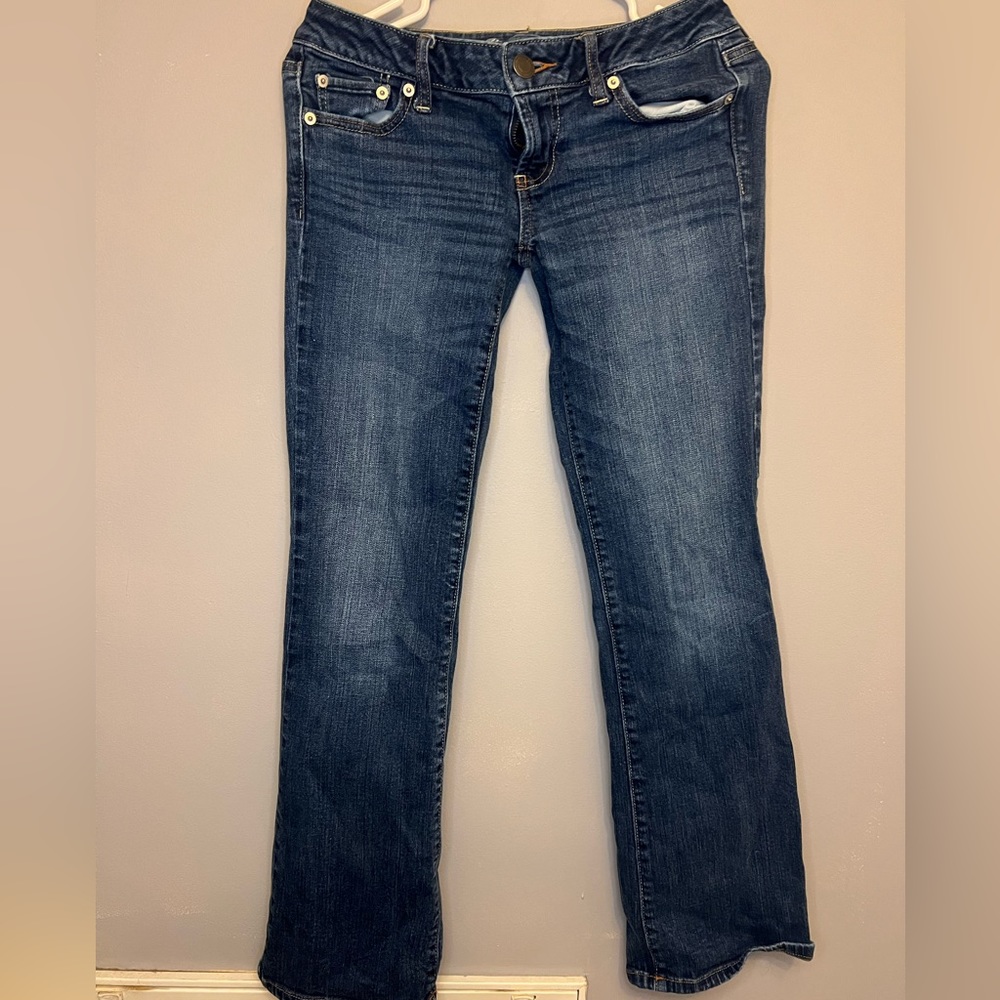 American Eagle favorite boyfriend size 4 regular jeans